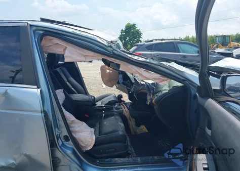 2011 Honda Accord 2.4 Ex-L z USA, uszkodzony, nr VIN 1HGCP2F88BA039855